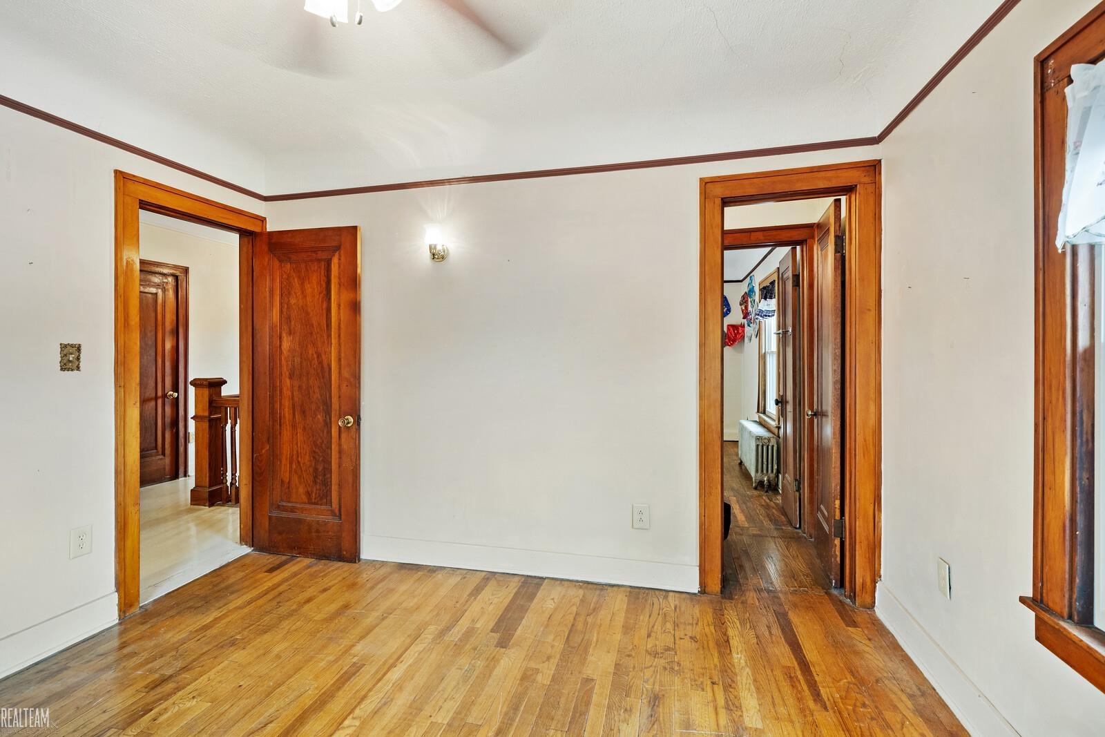 22246 Virginia Eastpointe, MI 48021 - Photo 60 of 69 50130672-6397E010-3A45-485F-BEED-ECAED25AF768.JPG