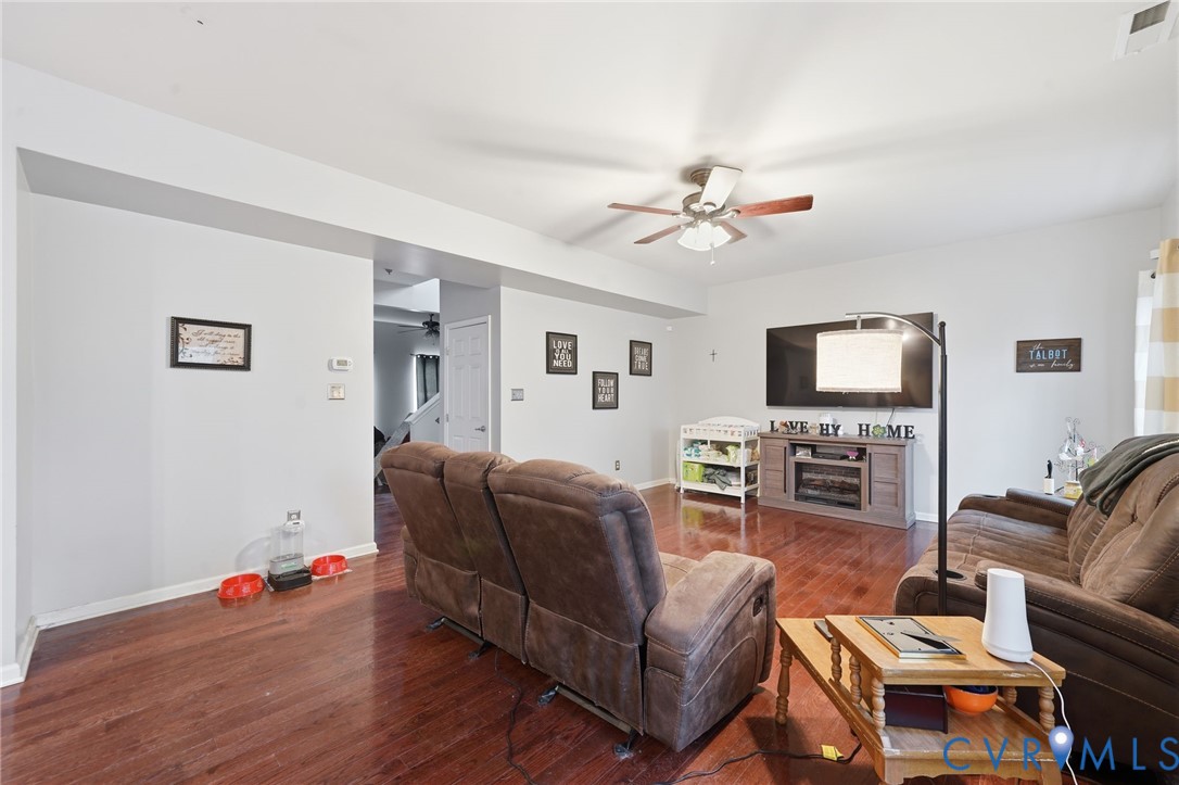 6313 Arbor Meadows Terrace Chester, VA 23831 - Photo 7 of 29