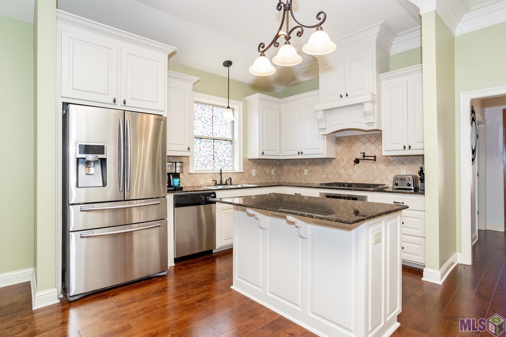 3305 Timber Grove Drive Baton Rouge, LA 70816 - Photo 5 of 28 Gallery Image 5