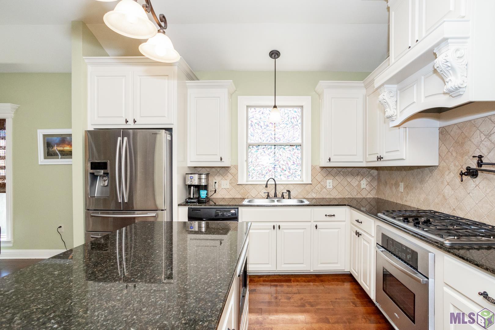 3305 Timber Grove Drive Baton Rouge, LA 70816 - Photo 6 of 28 Gallery Image 6