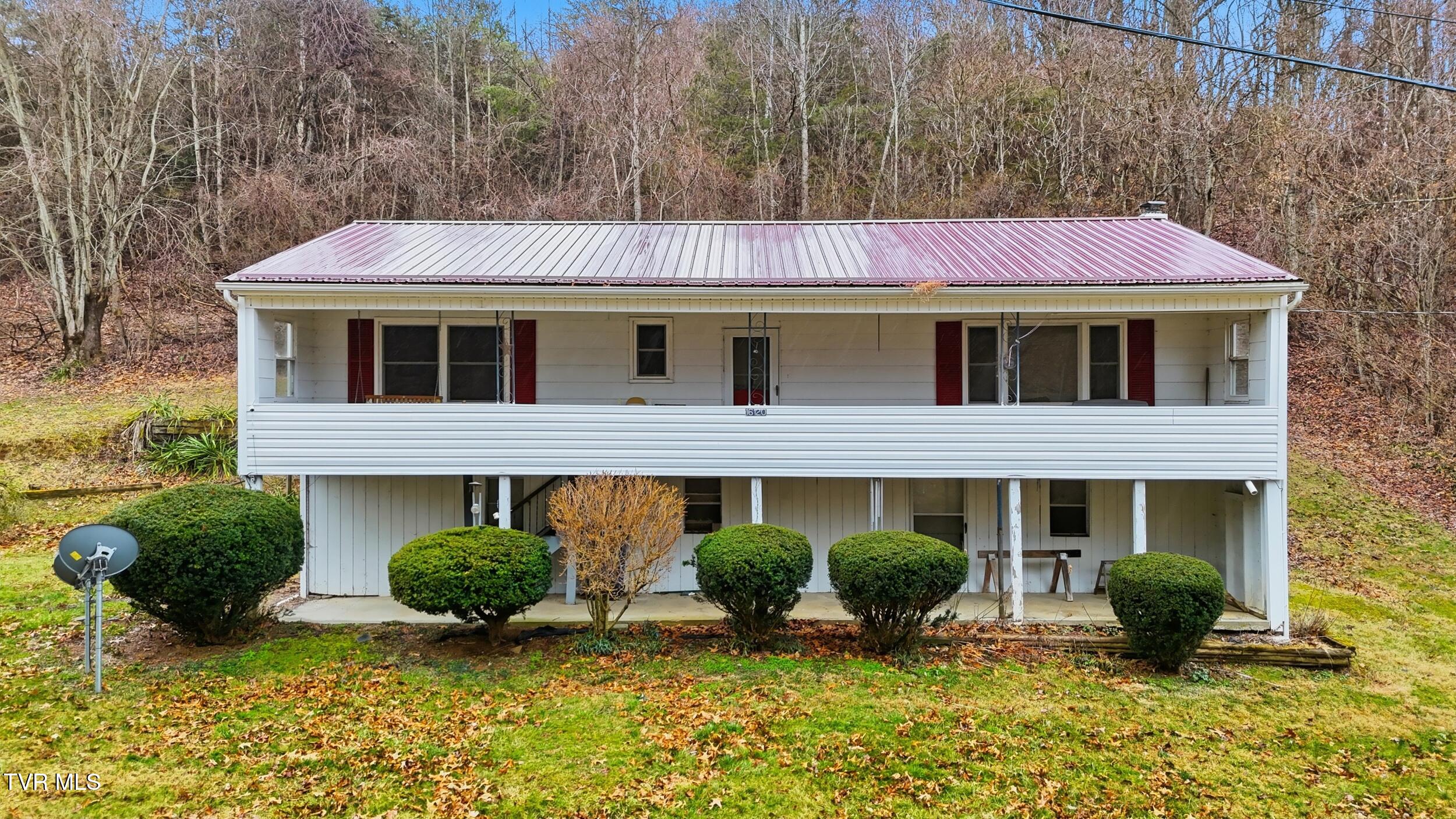16120 Mountain Spring Road Abingdon, VA 24210 - Photo 4 of 33 2_dji_20260302102005_0380_d