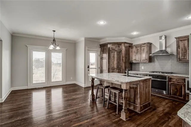 $699,000 | 10423 North Chelsea Avenue, Kansas City, MO 64156