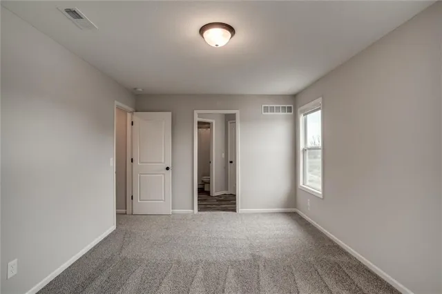 $699,000 | 10423 North Chelsea Avenue, Kansas City, MO 64156