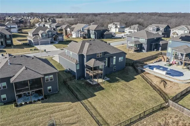 $699,000 | 10423 North Chelsea Avenue, Kansas City, MO 64156