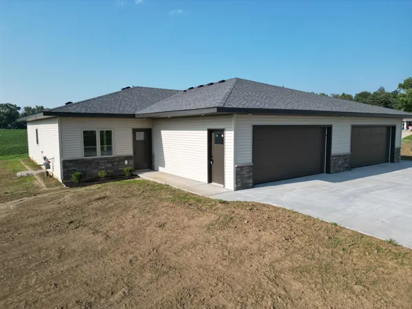 $335,000 | 205 Diamond Court, Wykoff, MN 55990