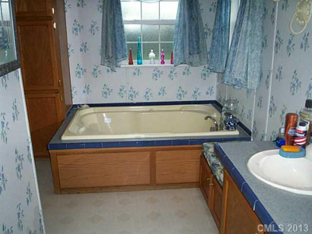 33753 A Western Road Albemarle, NC 28001 - Photo 10 of 16 Gallery Image 10