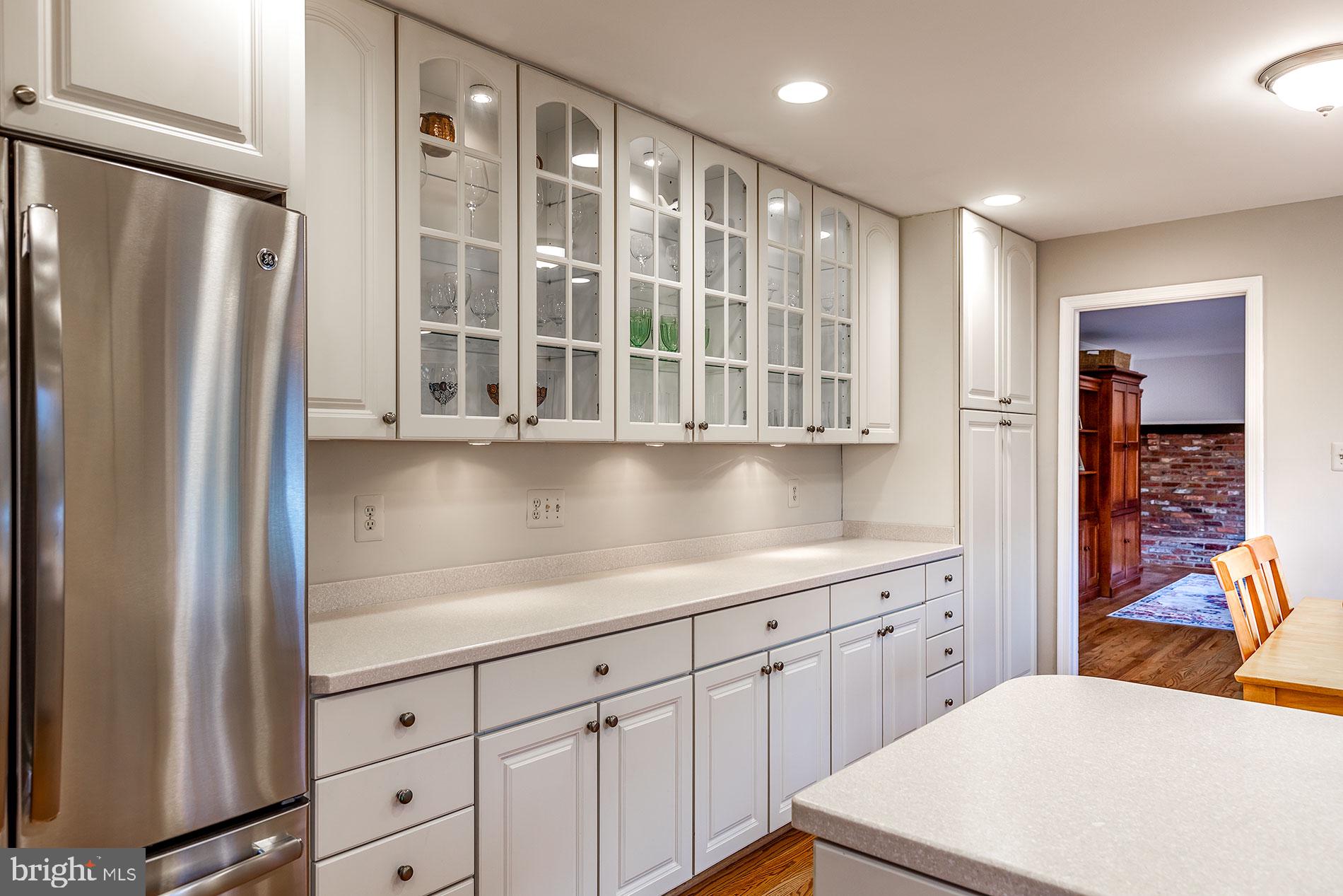 1734 Creek Crossing Road Vienna, VA 22182 - Photo 11 of 41 Gallery Image 11