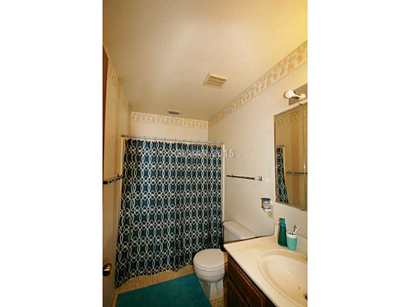 6448 West Pearcrest Road Las Vegas, NV 89108 - Photo 13 of 18 Guest Bathroom.