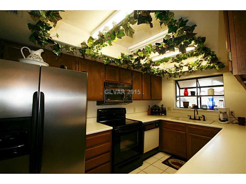 6448 West Pearcrest Road Las Vegas, NV 89108 - Photo 3 of 18 Kitchen.