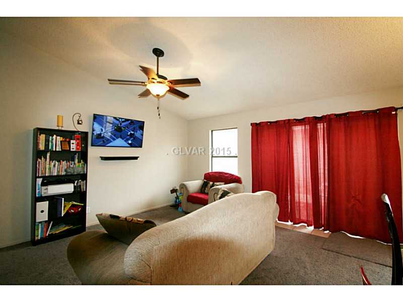 6448 West Pearcrest Road Las Vegas, NV 89108 - Photo 8 of 18 Great Room.