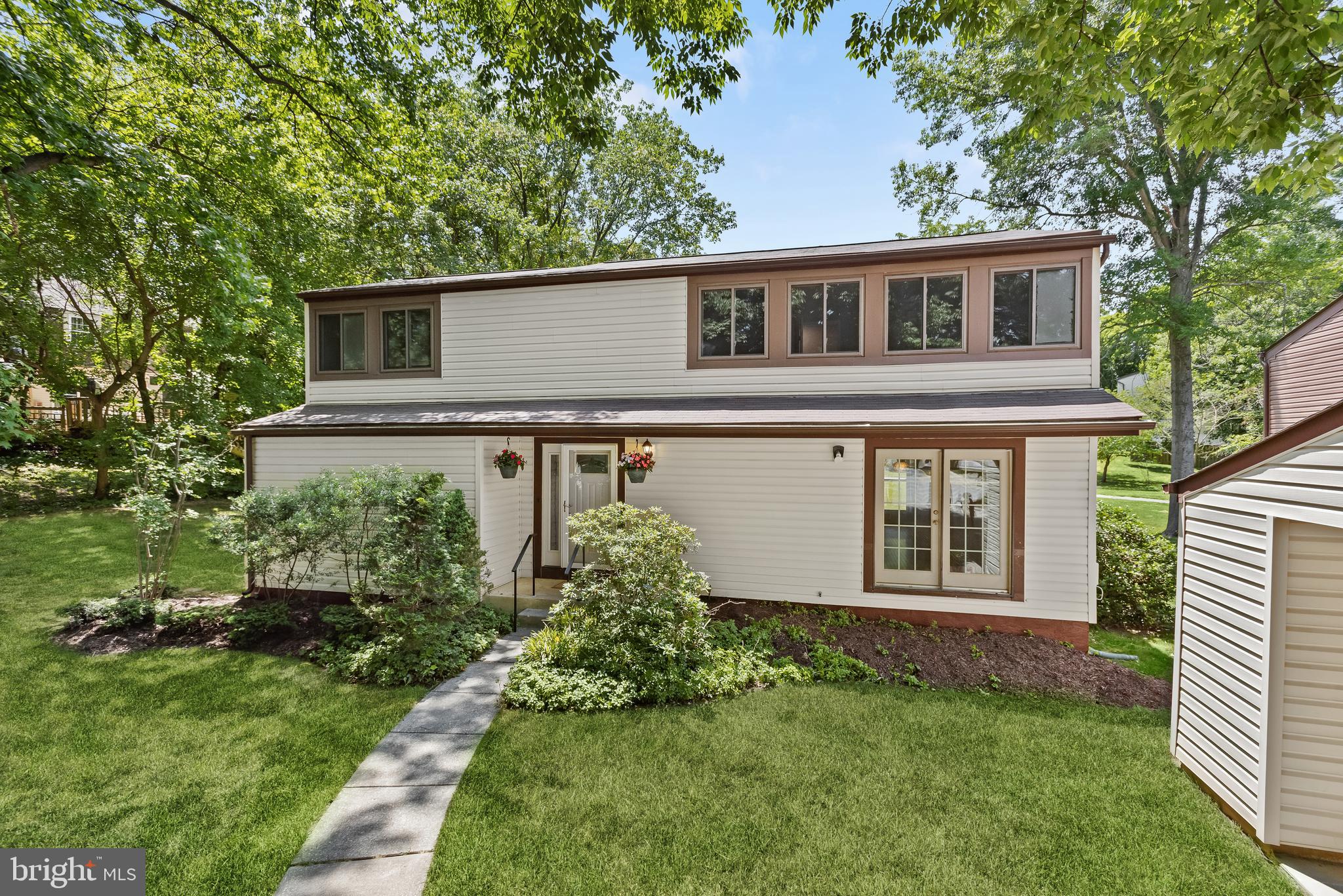 6407 Sunset Light Columbia, MD 21045 - Photo 1 of 57 Welcome to 6407 Sunset Light!