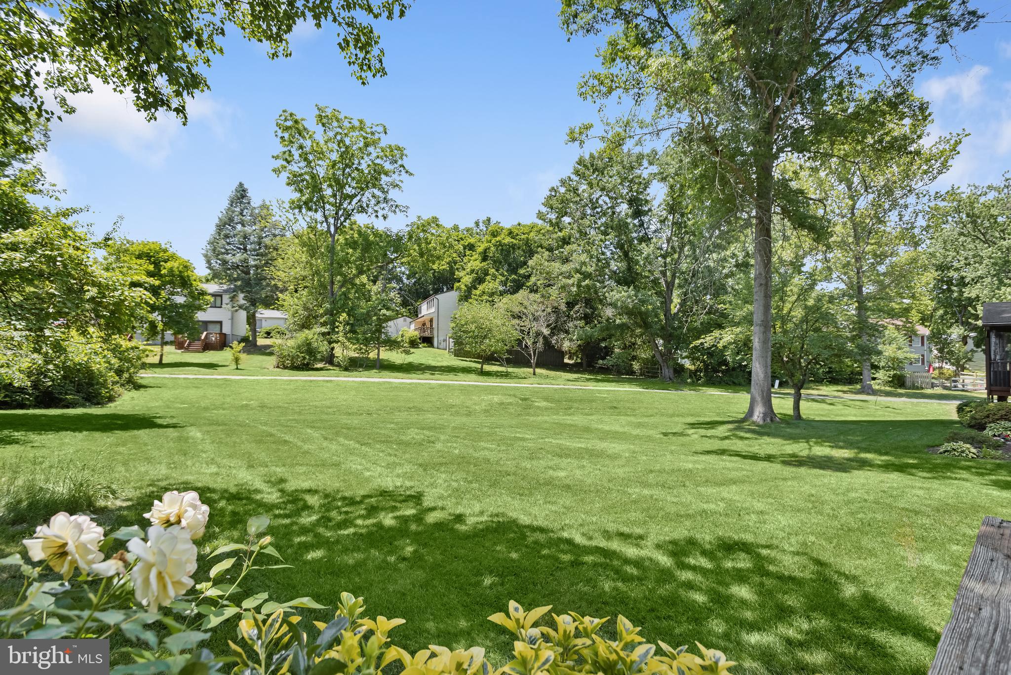 6407 Sunset Light Columbia, MD 21045 - Photo 48 of 57 Backyard and Community