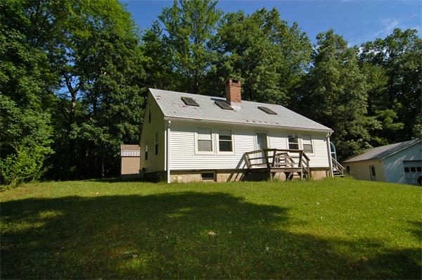 3 Lincoln Road Southwick, MA 01077 - Photo 1 of 24 Gallery Image 1