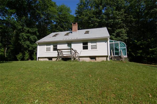 3 Lincoln Road Southwick, MA 01077 - Photo 3 of 24 Gallery Image 3