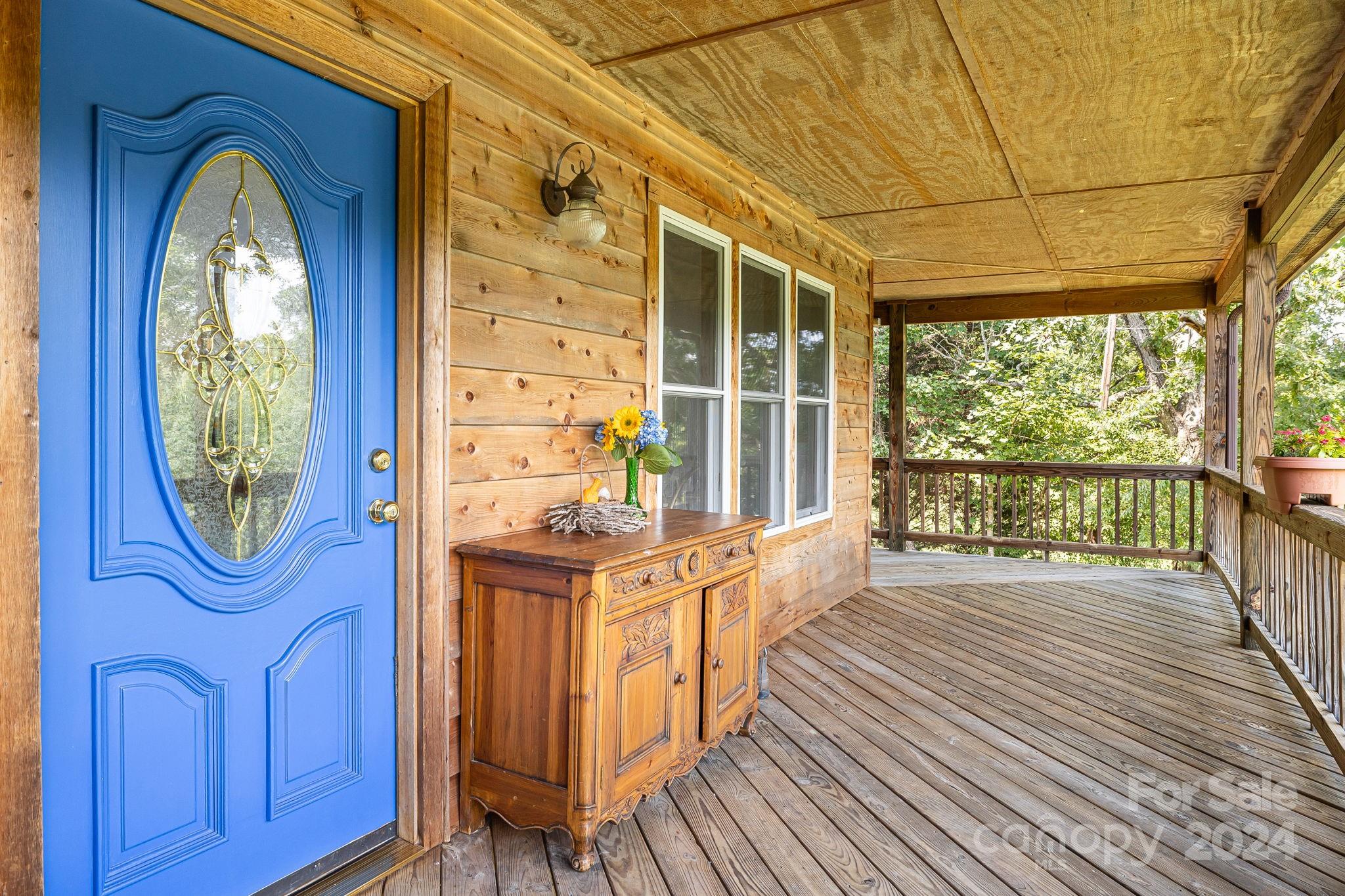 30 Sluder Branch Road Leicester, NC 28748 - Photo 2 of 38 Gallery Image 2