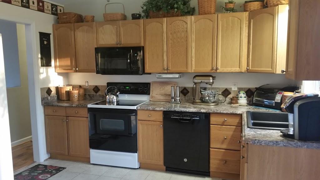155 Wheatland Road Buchanan, VA 24066 - Photo 3 of 31 155 kitchen
