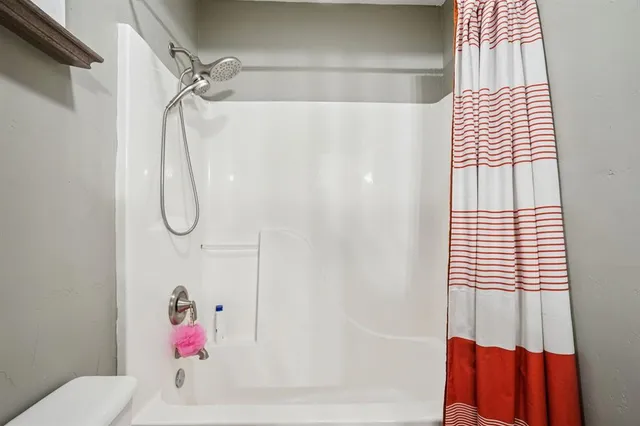 $975,000 | 5028 County Road 309, Cleburne, TX 76031