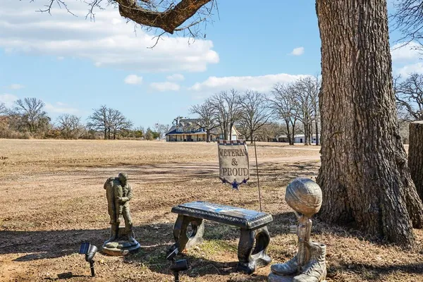 $975,000 | 5028 County Road 309, Cleburne, TX 76031