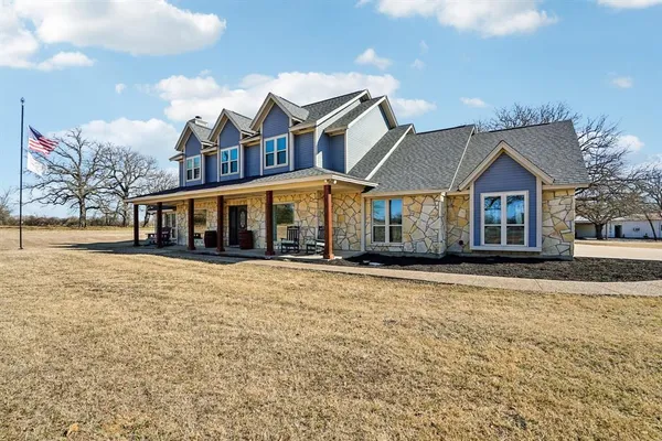 $975,000 | 5028 County Road 309, Cleburne, TX 76031