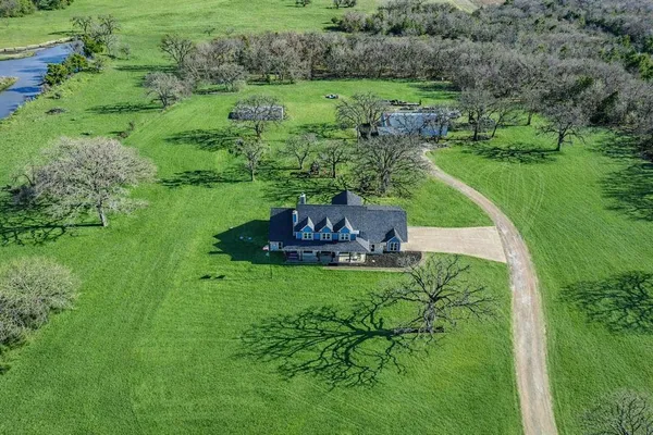 $975,000 | 5028 County Road 309, Cleburne, TX 76031