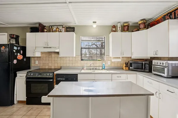 $975,000 | 5028 County Road 309, Cleburne, TX 76031