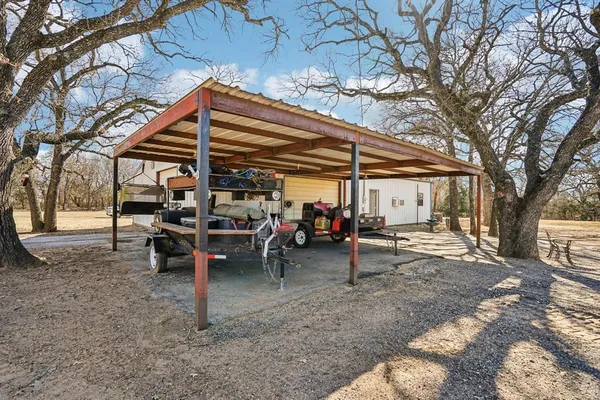 $975,000 | 5028 County Road 309, Cleburne, TX 76031