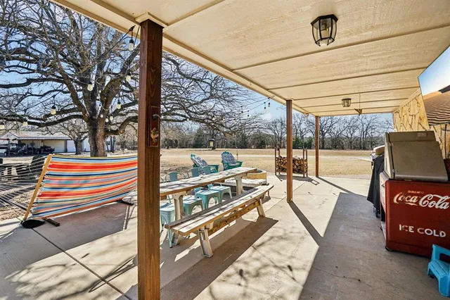 $975,000 | 5028 County Road 309, Cleburne, TX 76031