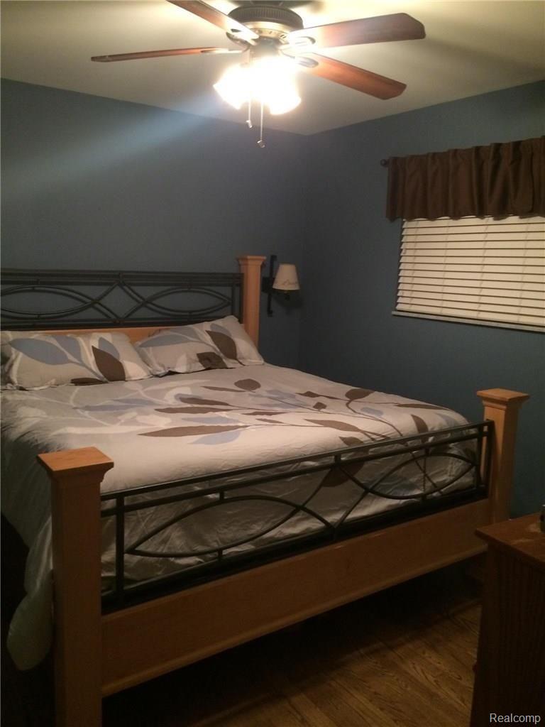 2404 Common Road Warren, MI 48092 - Photo 11 of 12 9757.jpeg