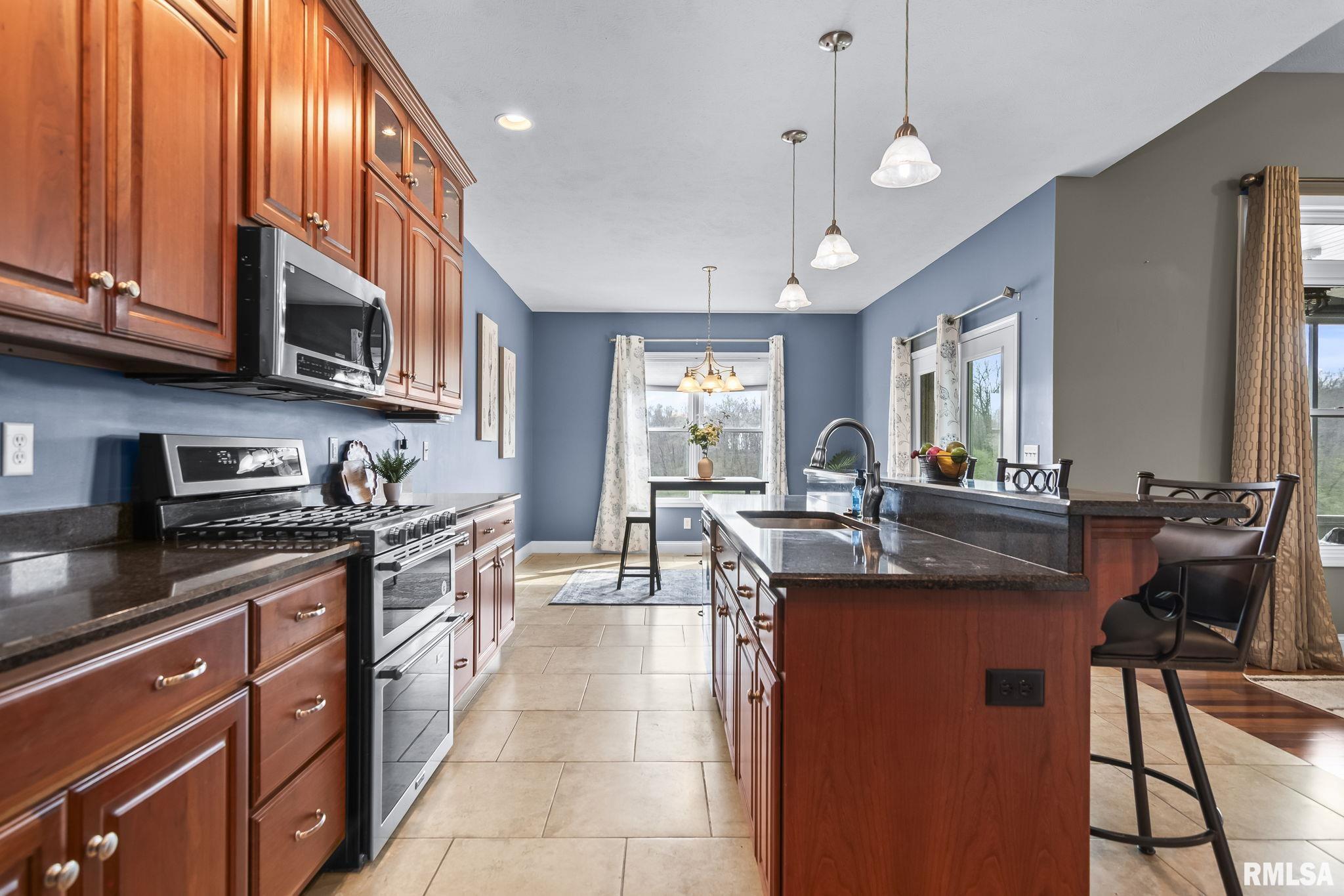 121 North Waverly Lake Road Franklin, IL 62638 - Photo 11 of 78