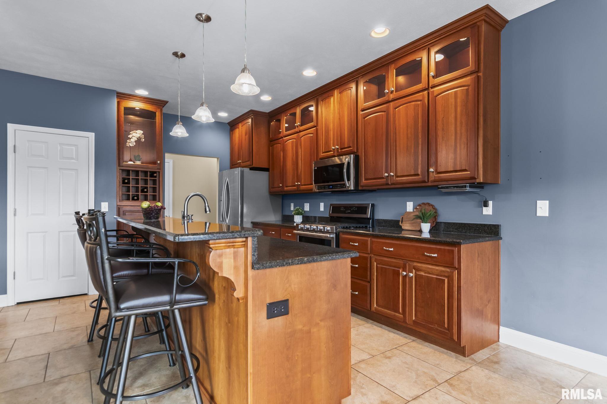 121 North Waverly Lake Road Franklin, IL 62638 - Photo 14 of 78