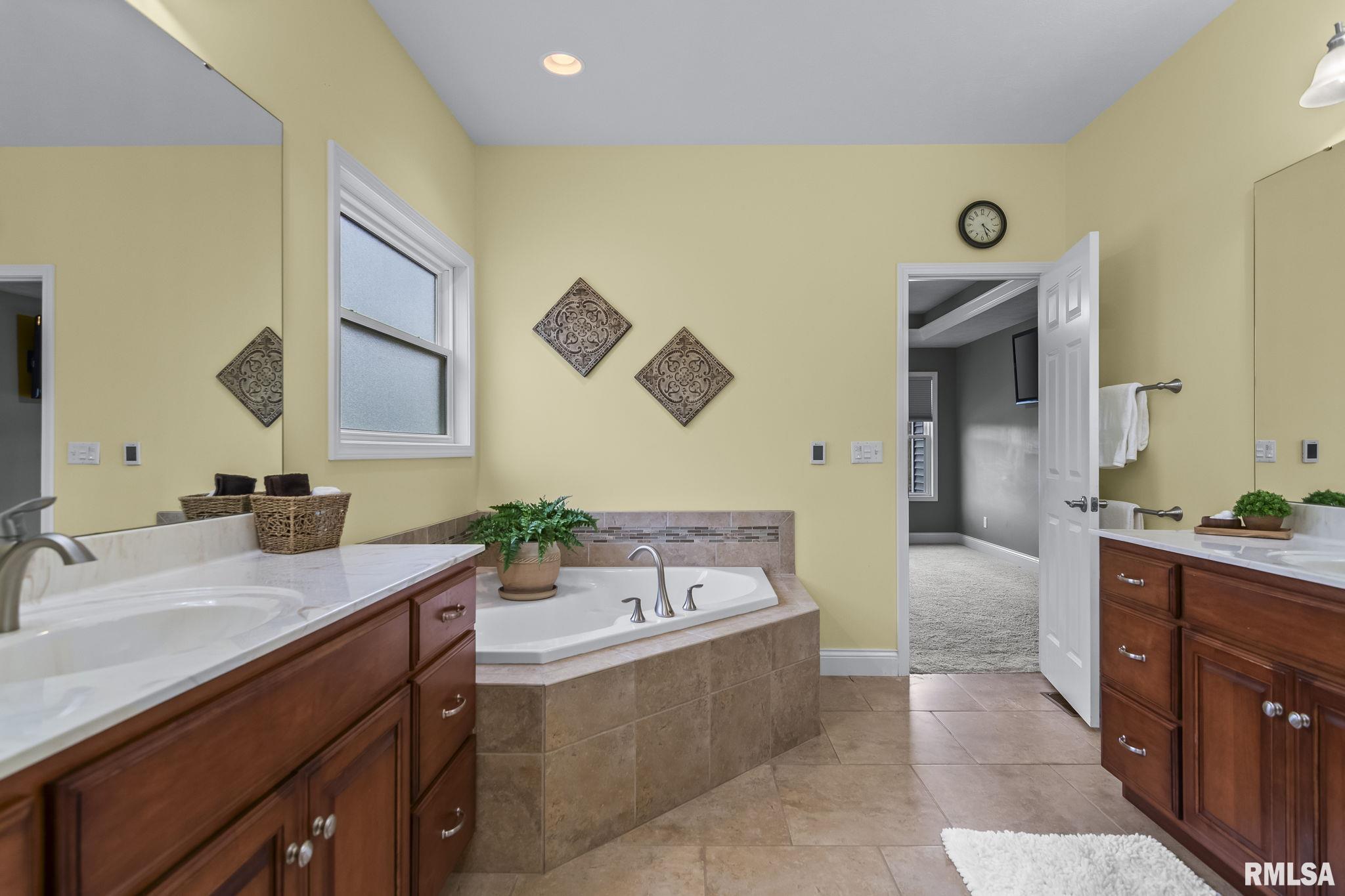 121 North Waverly Lake Road Franklin, IL 62638 - Photo 24 of 78