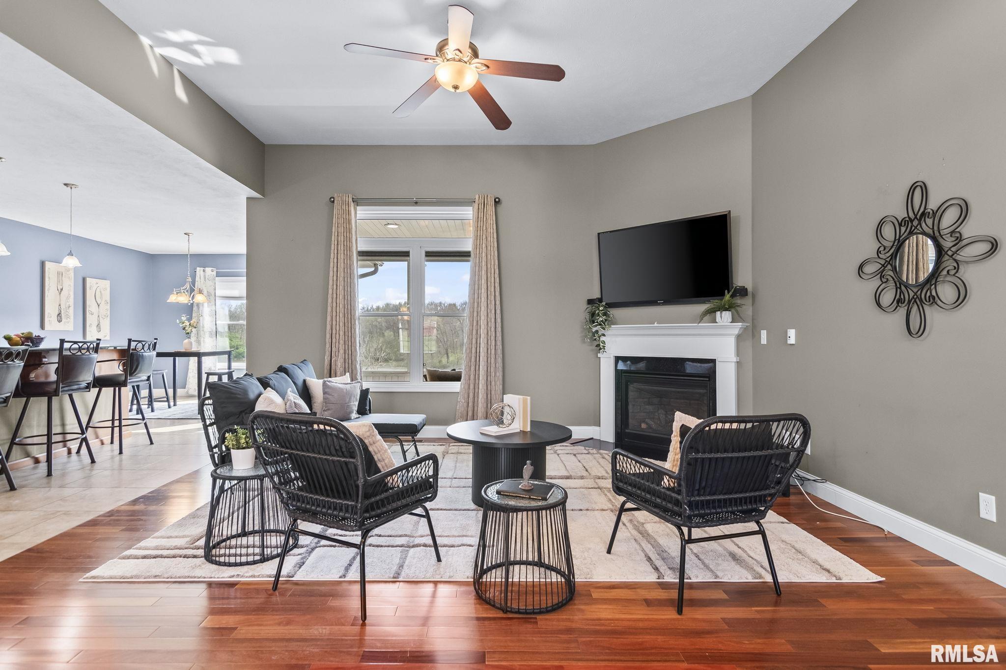 121 North Waverly Lake Road Franklin, IL 62638 - Photo 7 of 78