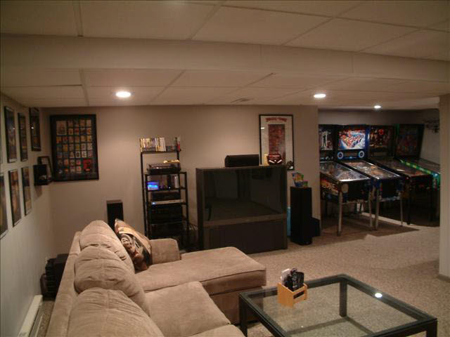 6798 Lockmill Road Temperance, MI 48182 - Photo 4 of 20 Large Family Room