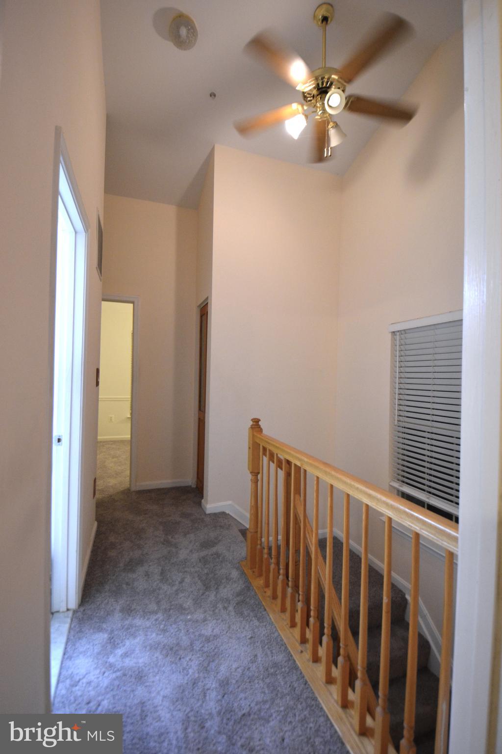 4701 Wainwright Circle Owings Mills, MD 21117 - Photo 17 of 59 Upper level hallway