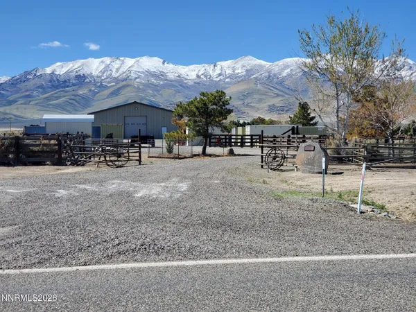 $1,250,000 | 18520 Highway 290, Paradise Valley, NV 89426