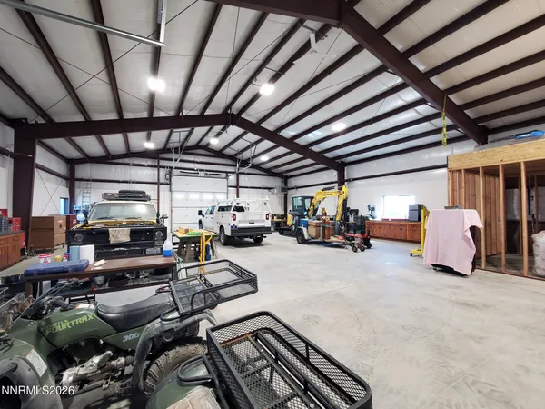 $1,250,000 | 18520 Highway 290, Paradise Valley, NV 89426