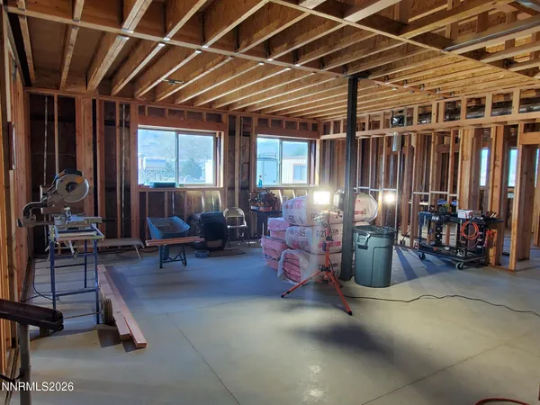 $1,250,000 | 18520 Highway 290, Paradise Valley, NV 89426