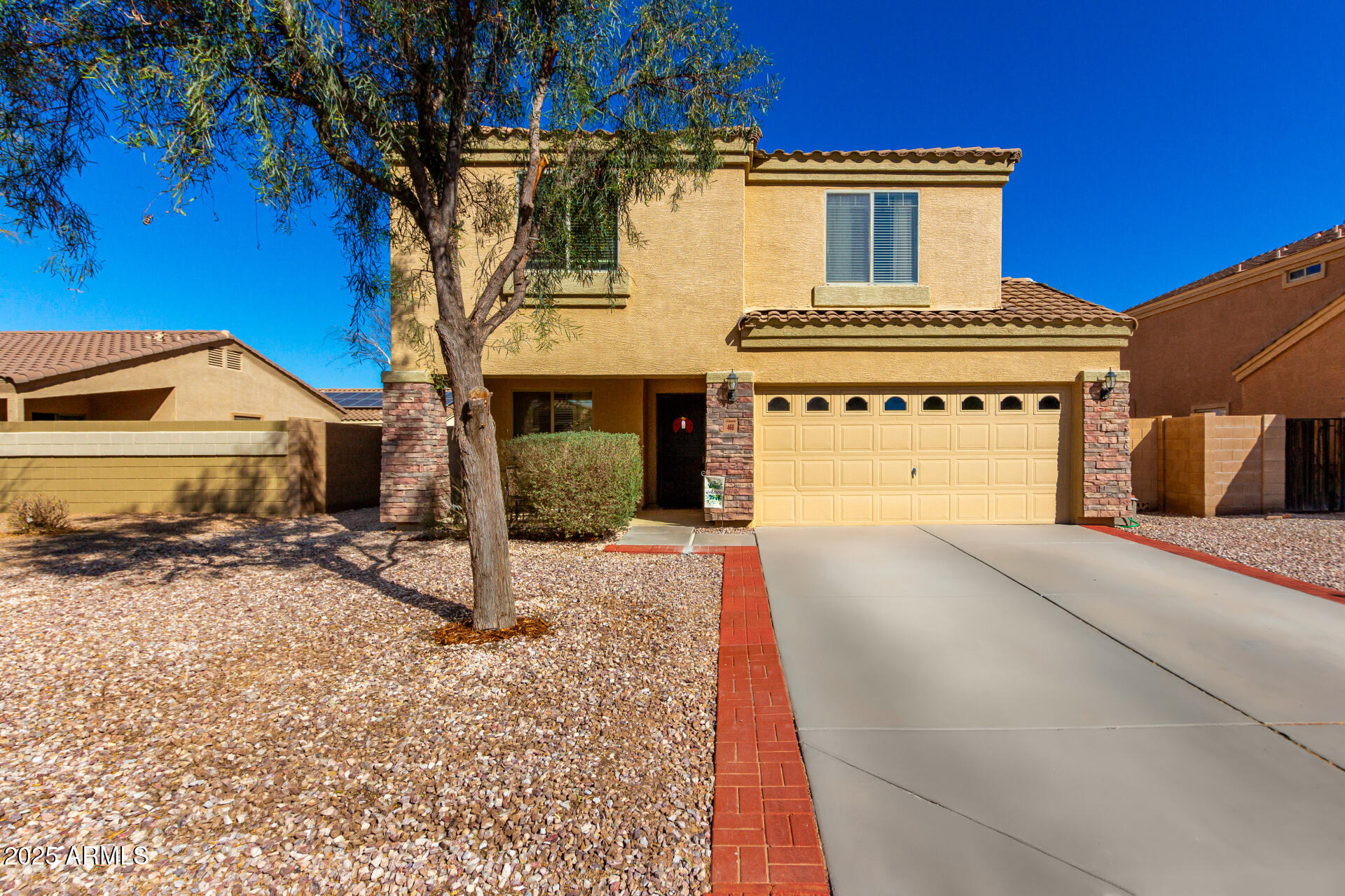 468 East Wolf Holw Dr  