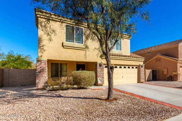 $335,900 | 468 East Wolf Hollow Drive, Casa Grande, AZ 85122