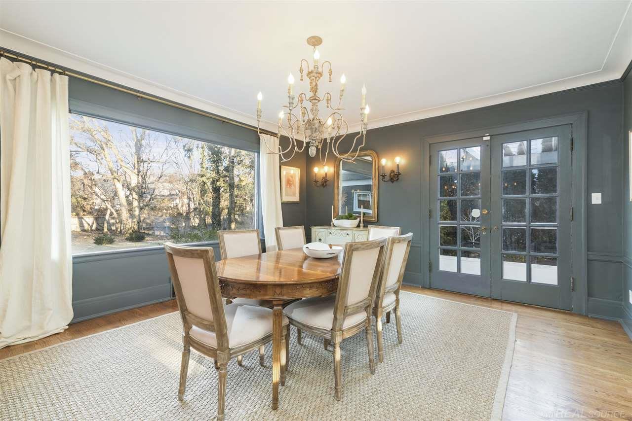 502 Rivard Boulevard Grosse Pointe, MI 48230 - Photo 7 of 34