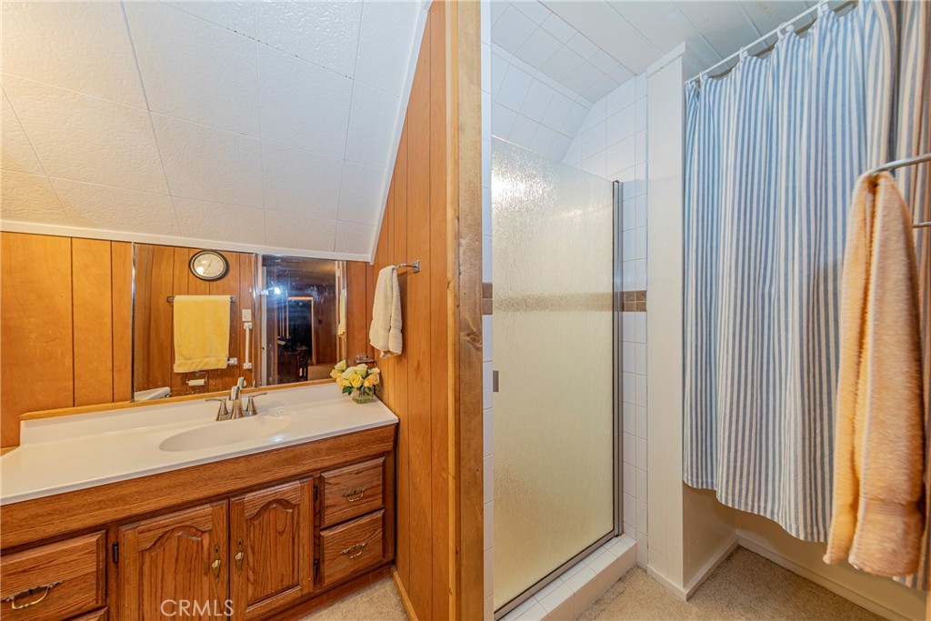 1173 Railroad Avenue Fish Camp, CA 93623 - Photo 38 of 75