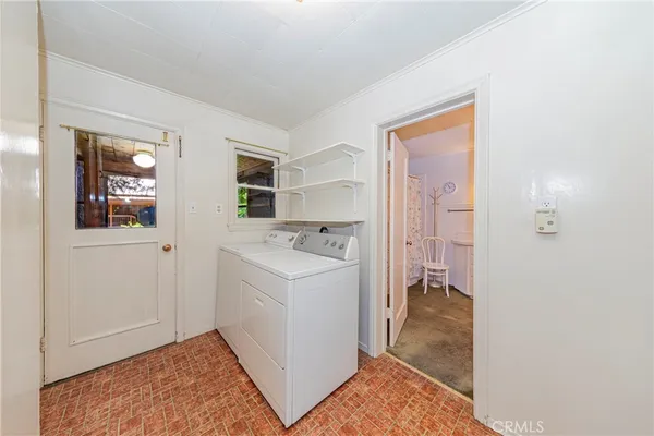 front view of house with a yard