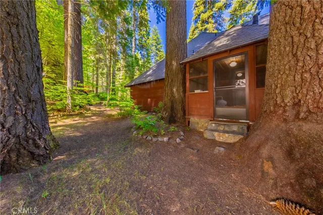 $649,000 | 1173 Railroad Avenue, Fish Camp, CA 93623