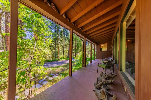 $649,000 | 1173 Railroad Avenue, Fish Camp, CA 93623