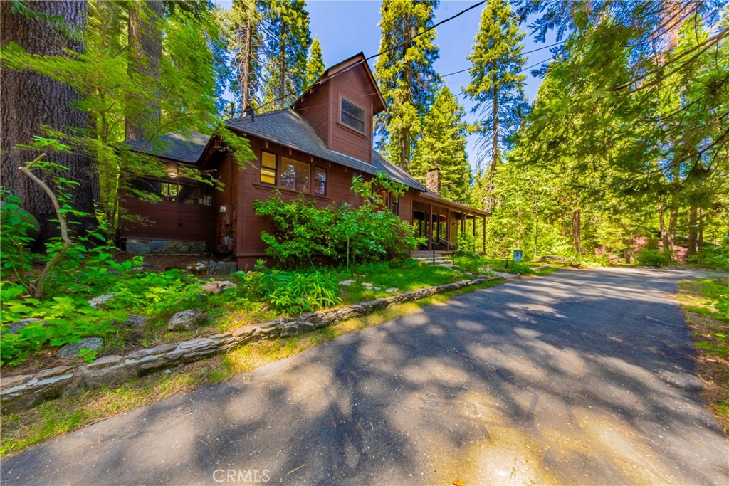 1173 Railroad Avenue Fish Camp, CA 93623 - Photo 66 of 75