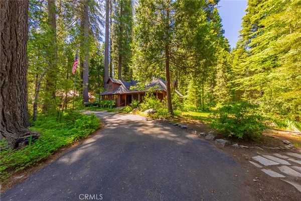 $649,000 | 1173 Railroad Avenue, Fish Camp, CA 93623