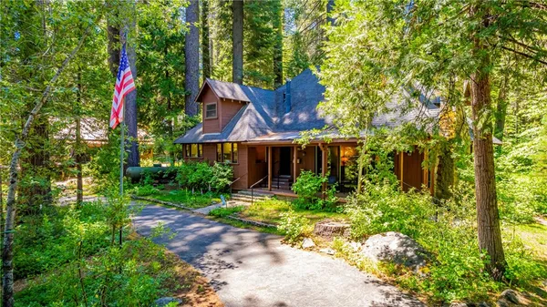 $649,000 | 1173 Railroad Avenue, Fish Camp, CA 93623