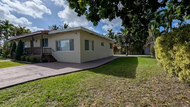$2,390,000 | 12200 Southwest 51st Street, Miami, FL 33175
