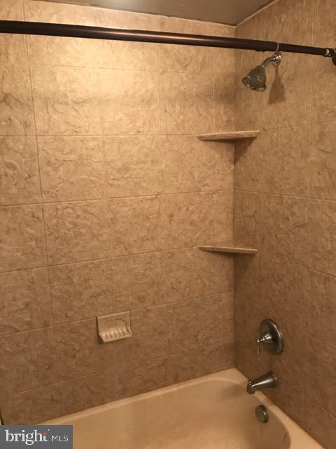 10 Hawthorne Road Sicklerville, NJ 08081 - Photo 14 of 17 Gallery Image 14