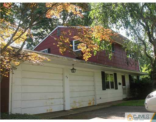 55 Stillwell Road Kendall Park, NJ 08824 - Photo 1 of 19 Gallery Image 1